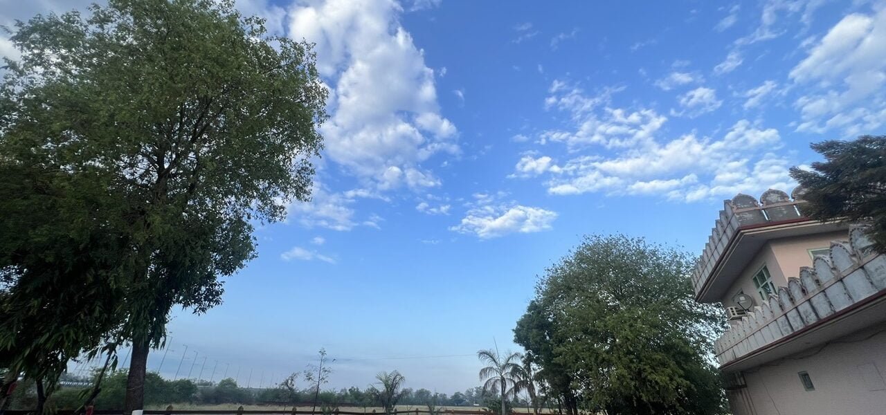 Due to lack of sufficient rain during the current monsoon in Punjab, people are facing humidity and scorching heat.