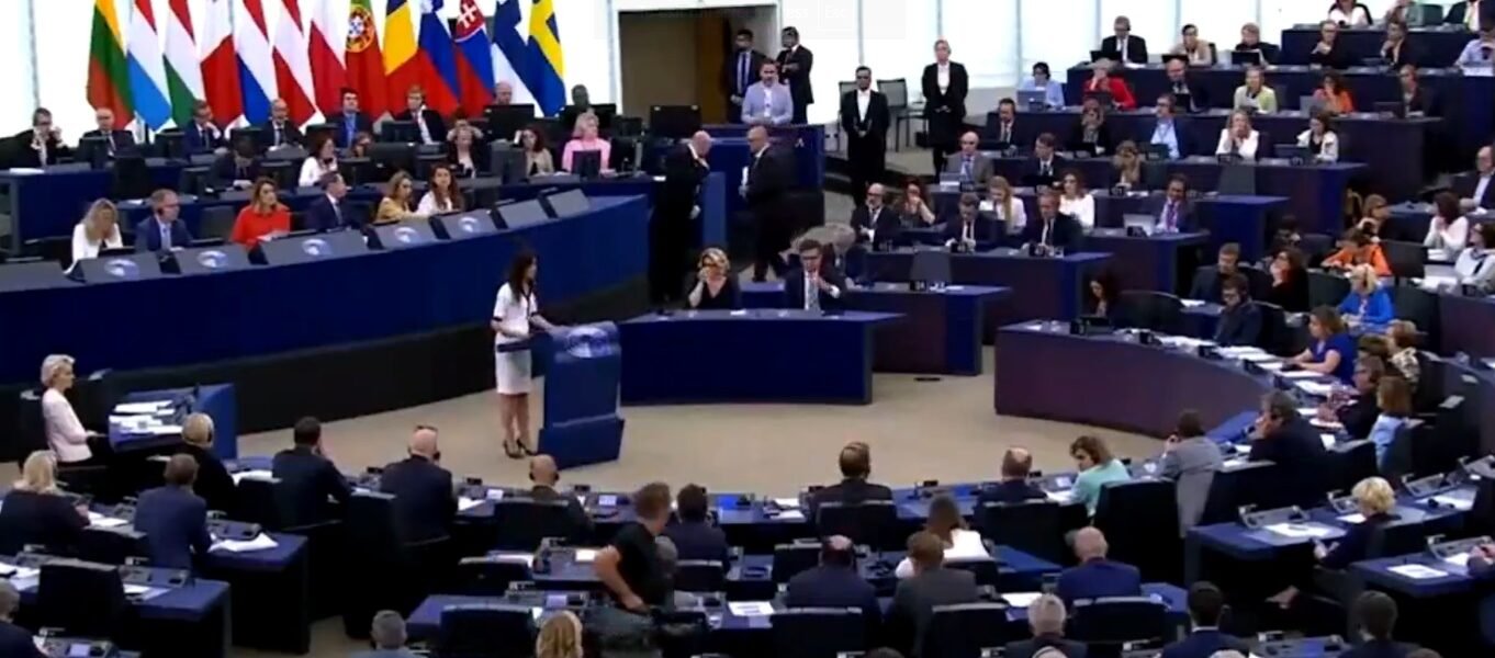 European Parliament approved Germany's Ursula von der Herr to be President of the European Commission for a second term