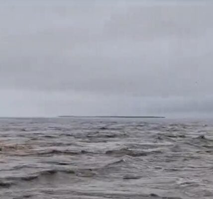 Flood situation worsens due to continuous rain in Assam