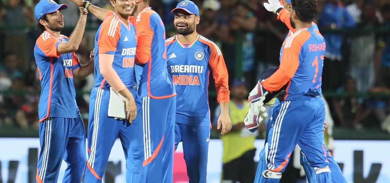 India beat Sri Lanka by 43 runs in the first T20 International of the three-match series