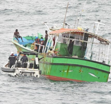 Indian Coast Guard rescues stranded Indian fishing boat with 11 people on board off Kerala coast