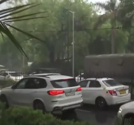 It rained in some parts of the national capital Delhi, people got relief from the humid weather