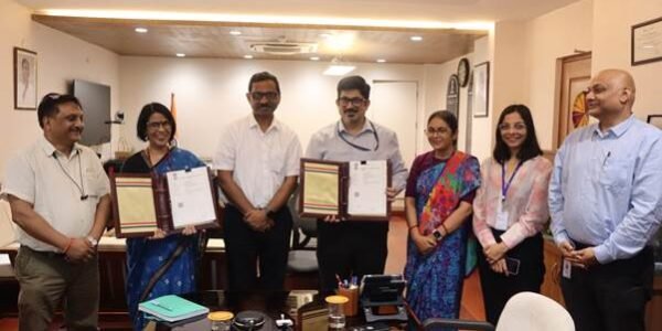 MoRD and CESL sign MoU to facilitate green mobility for self-help group women