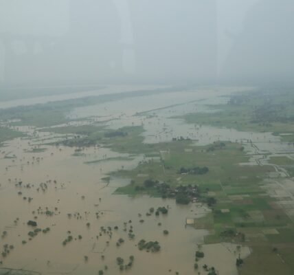 More than one thousand five hundred villages in 17 districts of Uttar Pradesh are affected by floods