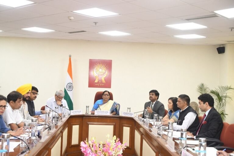 NHRC ने मानव अधिकार संरक्षकों और गैर सरकारी संगठनों पर गठित अपने कोर ग्रुप की बैठक का आयोजन किया