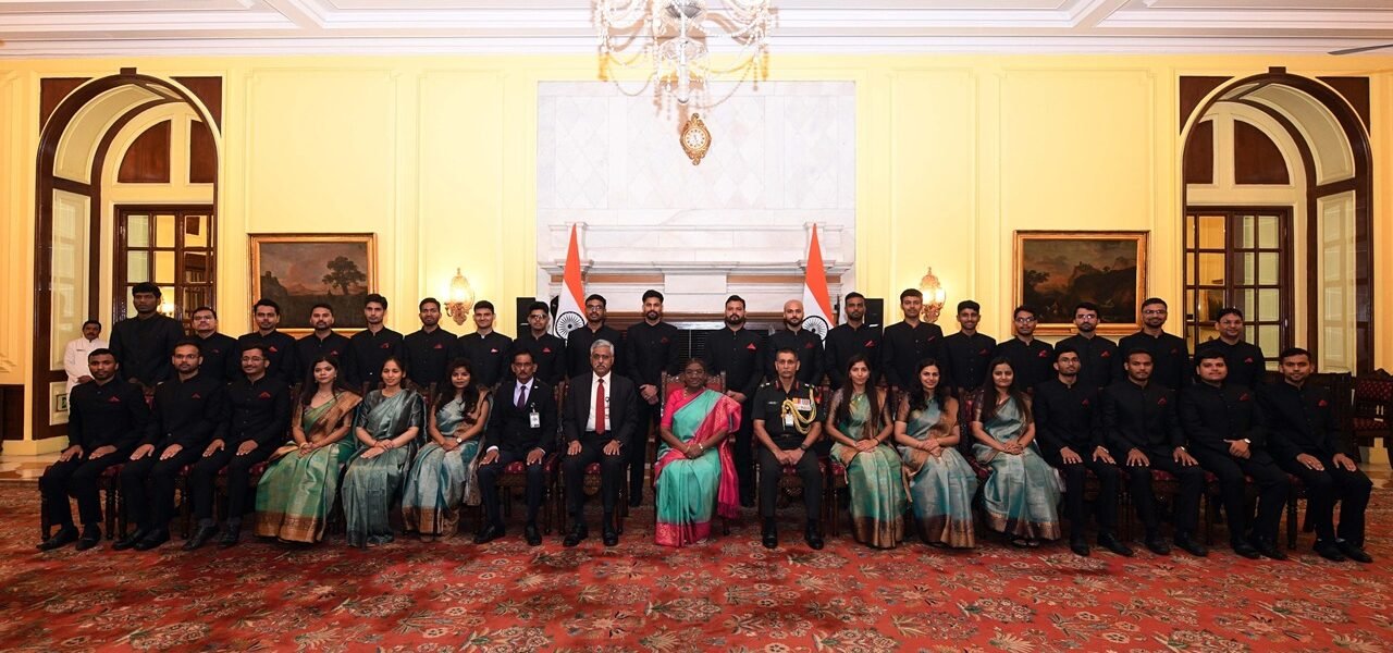 Probationary Officers of Military Engineer Services (MES) met President Draupadi Murmu at Rashtrapati Bhavan today