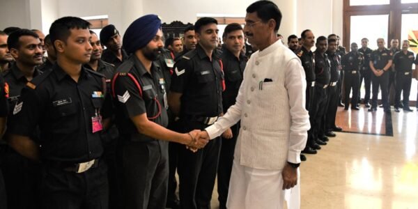 Raksha Rajya Mantri visits Eastern Command HQs, Kolkata & NCC Directorate West Bengal & Sikkim