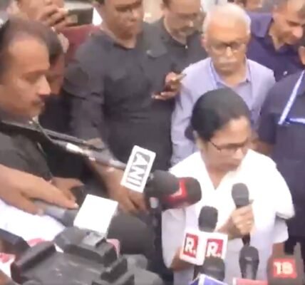 West Bengal CM Mamata Banerjee walked out of NITI Aayog meeting midway