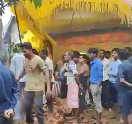 9 children died and many injured due to wall collapse in Sagar district of Madhya Pradesh