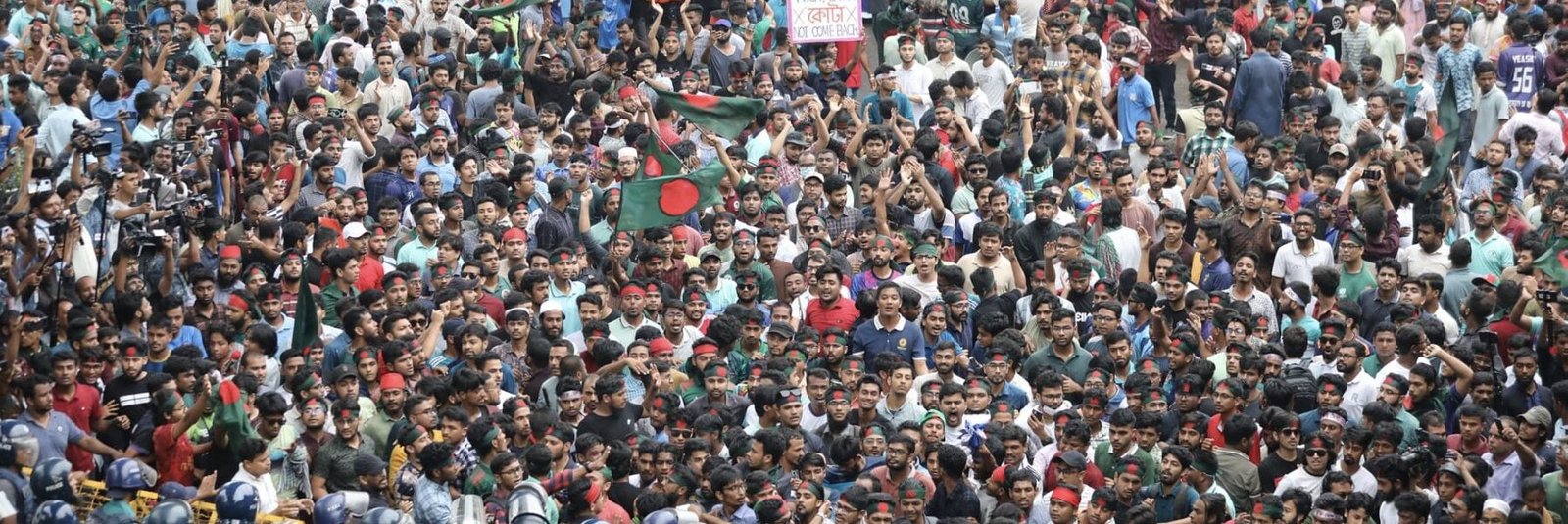 90 people including 13 police personnel were killed and many injured yesterday in the ongoing violent conflict in Bangladesh