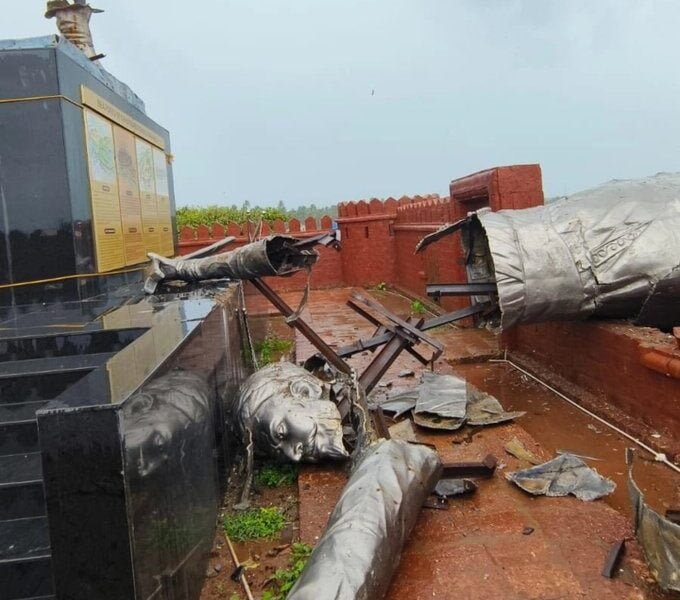 Chhatrapati Shivaji Maharaj's statue