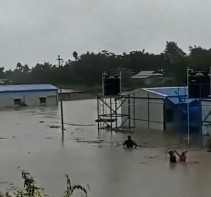 Continuous rains in Manipur have affected normal life, IMD has issued an orange alert