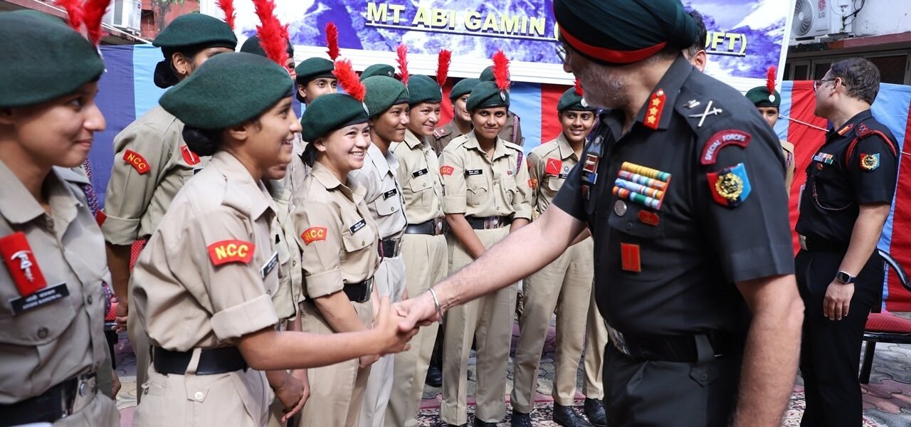 DG NCC flagged off 88th NCC Cadets Mountaineering Expedition to Mount Abi Gamin in Uttarakhand