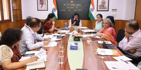 Dr. Mansukh Mandaviya directs to expedite the implementation of Employment-Linked Incentive (ELI) Scheme announced in Union Budget 2024-25 in mission mode