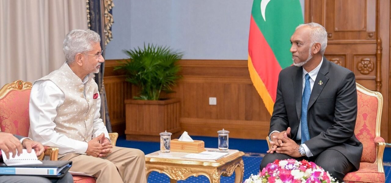 Dr. S. Jaishankar met Maldives President Mohammed Muizzu
