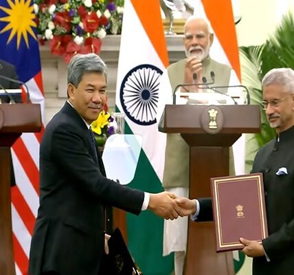 India and Malaysia signed several agreements in various fields