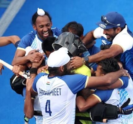 Indian men's hockey team beat Spain 2-1 to win bronze medal at Paris Olympics 2024 (1)
