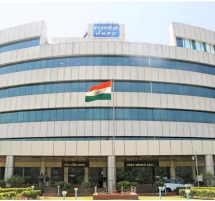 NHPC Limited gets the status of 'Navratna' company