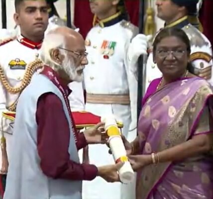 President Draupadi Murmu presented the National Science Awards-2024 at an award ceremony held at the Republic Pavilion of Rashtrapati Bhavan today