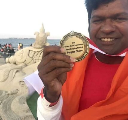 Sand artist Sudarshan Patnaik met PM Narendra Modi at Parliament