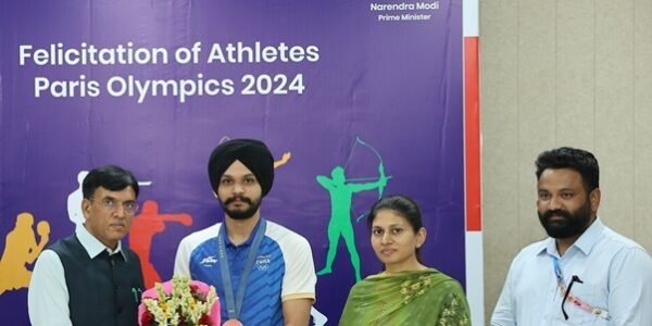 Sports Minister Dr. Mansukh Mandaviya felicitated six shooters led by Sarabjot Singh for their stellar performance at the Paris Olympics in New Delhi today