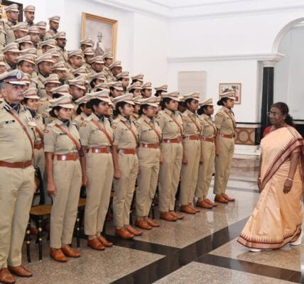 A group of trainee officers of 76 RR (2023 Batch) of Indian Police Service called on President Draupadi Murmu at Rashtrapati Bhavan today