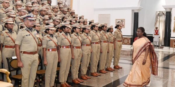 A group of trainee officers of 76 RR (2023 Batch) of Indian Police Service called on President Draupadi Murmu at Rashtrapati Bhavan today