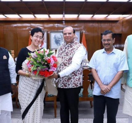 Arvind Kejriwal resigns from the post of Chief Minister, Atishi stakes claim to form the new government