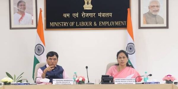 Dr. Mansukh Mandaviya chairs introductory meeting with employers' organisations on Employment Linked Incentive Scheme