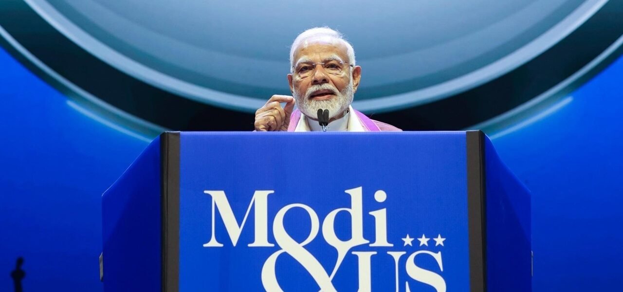 PM Modi addressed a large gathering of Indian community at Nassau Coliseum, Long Island, New York
