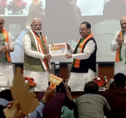 Senior BJP leader and Prime Minister Narendra Modi launched the party's membership drive in New Delhi