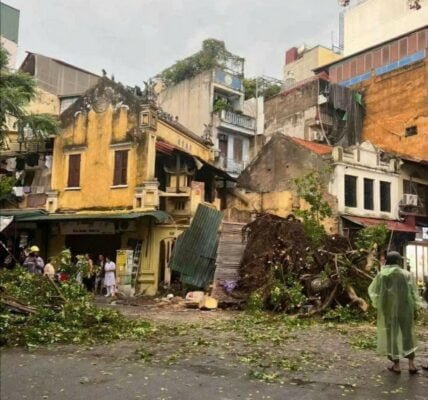 Typhoon 'Yagi' wreaks havoc in China; two people died, 92 others injured