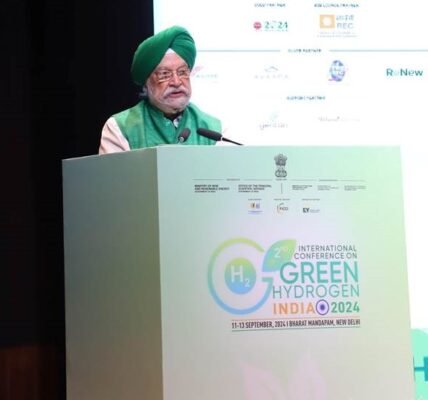 Union Minister Hardeep S. Puri speaks about India's ambition to lead the global green hydrogen market at the 2nd International Conference on Green Hydrogen