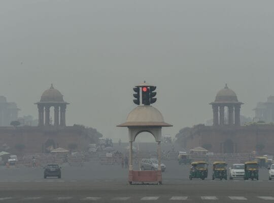 Weather: Pollution in New Delhi