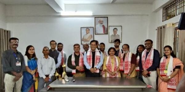 six-day visit of Gujarat media to Assam concluded with a meeting with Union Ports, Shipping and Waterways Minister Sarbananda Sonowal