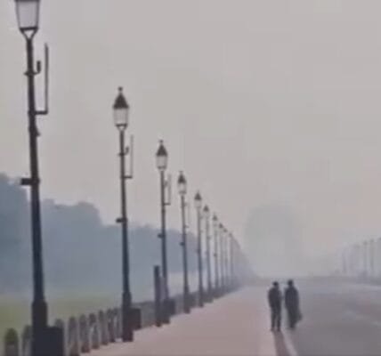 Even before winter, the air quality in Delhi-NCR has reached the poor category and a layer of smog has spread