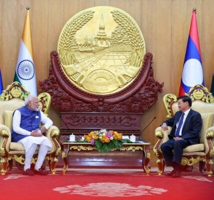 PM Narendra Modi meets President of Lao PDR