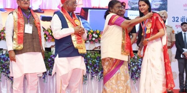 President Draupadi Murmu addressed the 32nd convocation of Mohanlal Sukhadia University