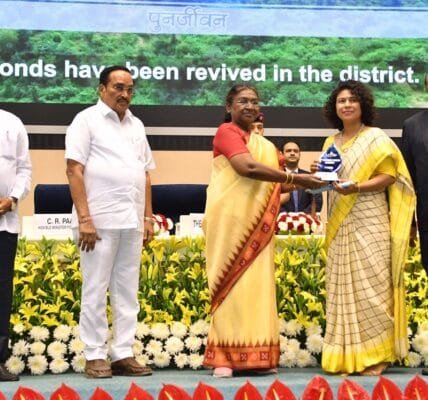 President Draupadi Murmu presented the 5th National Water Awards in New Delhi today