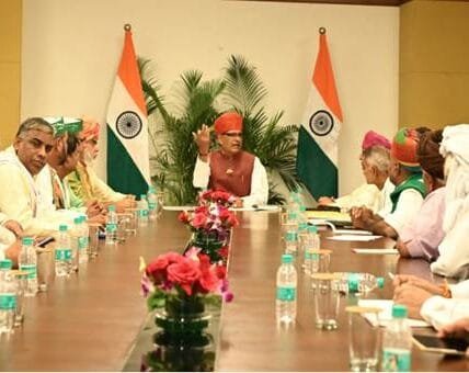 Union Agriculture Minister Shivraj Singh Chouhan held discussions with members of farmer organizations in New Delhi today as part of his dialogue with farmers and farmer organizations