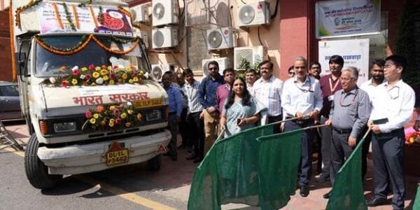 price of tomatoes on the Central Government's van in Delhi NCR is Rs 65 per kilogram