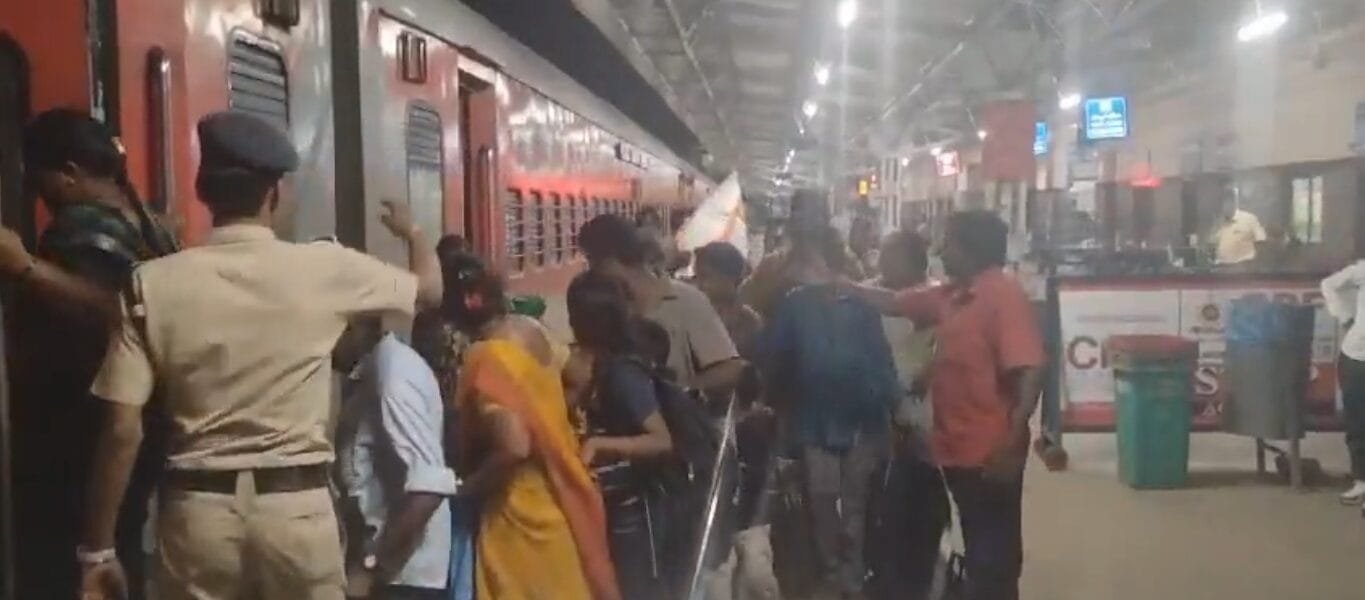 1000 new general coaches will be added to 370 trains by the end of November - Railway Board