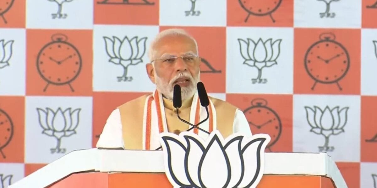 BJP leader Narendra Modi addressed an election rally in Nashik, Maharashtra