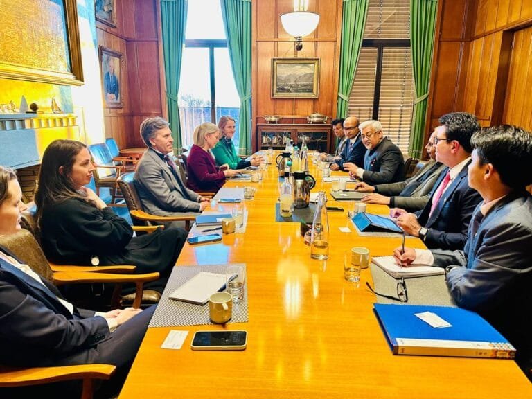 वाणिज्य सचिव ने व्यापार और आर्थिक भागीदारी समझौते (टीईपीए) के क्रियान्वयन के लिए नॉर्वे का दौरा किया