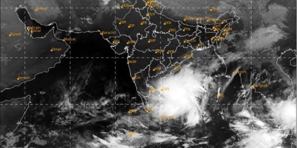 Cyclonic storm Fengal is likely to cross between Mahabalipuram and Puducherry tomorrow morning - IMD
