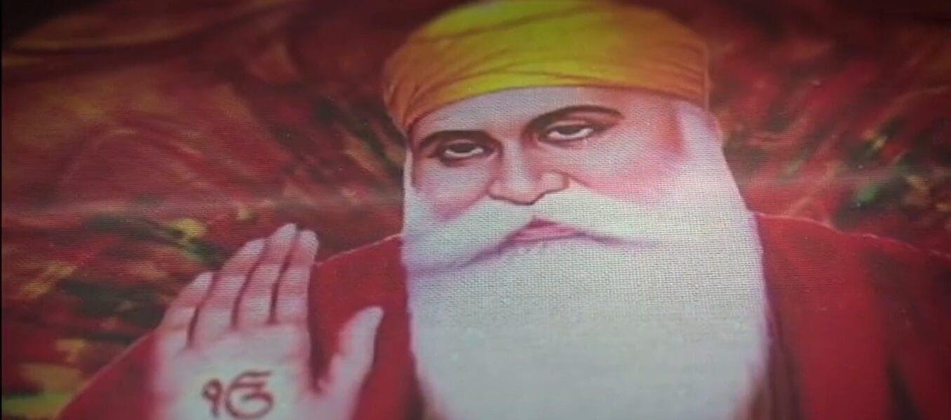 Guru Nanak Jayanti is being celebrated with great enthusiasm across the country today