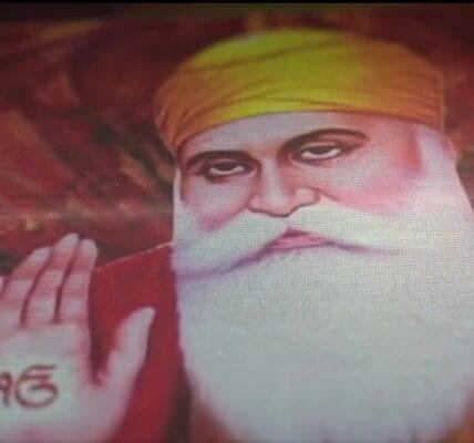 Guru Nanak Jayanti is being celebrated with great enthusiasm across the country today