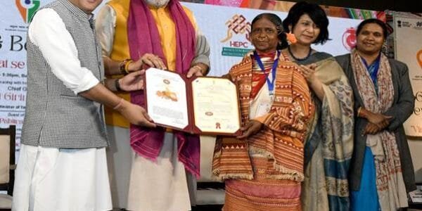 India’s GI Handloom & Handicraft Heritage showcased on the Global Platform at Ministry of Textiles’ “GI & Beyond-2024” Summit