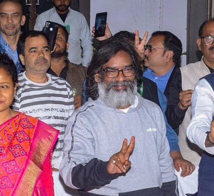 JMM-led India Block returns to power in Jharkhand