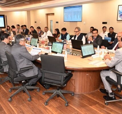 Secretary, Department of Financial Services reviews credit disbursal by Public Sector Banks (PSBs) to agriculture related sectors